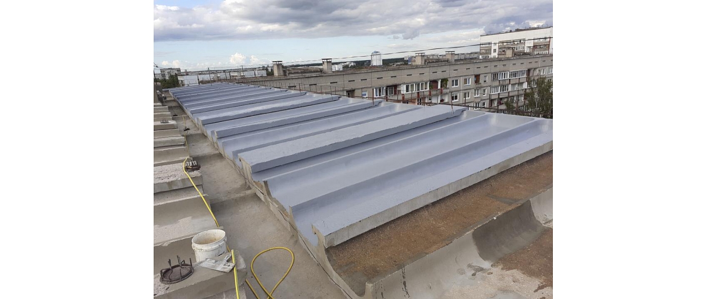 Application of Desmopol polyurethane waterproofing